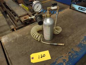 lot 120 image: Air Sprayer...