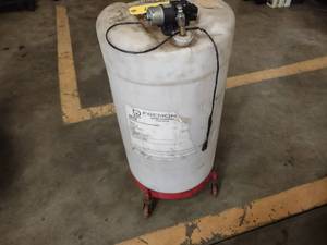 lot 130 image: 12 Volt Transfer Pump with Drum...
