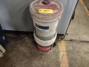 lot 137 image: Cleaners...