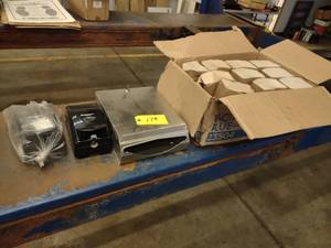 lot 179 image: Towels with Dispensers...