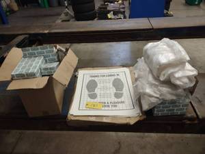 lot 187 image: Floormats & Seat Covers...