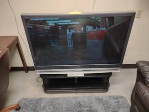 lot 193 image: Sony Wega 49 TV with Remote, Stand...