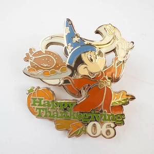 lot 33 image: Disney Enamel Pin - Mickey Mouse Thanksgiving 2006