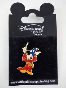 lot 61 image: Sorcerer Mickey Enamel Pin - Disneyland Paris
