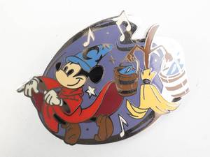 lot 72 image: Pin - Disney Mickey Mouse Pirate (D23 Expo 2020)