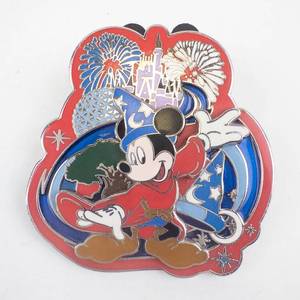 lot 78 image: Disney Enamel Pin - Mickey Mouse Wizard & Castle (Official Pin Trading 2009)
