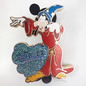 lot 163 image: Enamel Pin - Disney Mickey Mouse Sorcerer (D23 Expo Japan 2013)