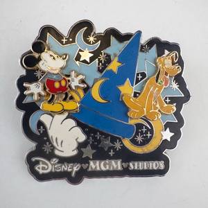 lot 169 image: Sorcerer Mickey & Pluto Enamel Pin - Disney MGM Studios