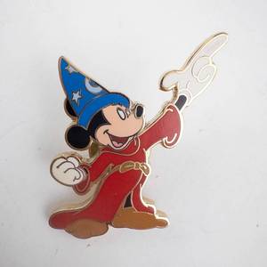 lot 203 image: Enamel Pin - Disney Sorcerer Mickey - Limited Edition 500