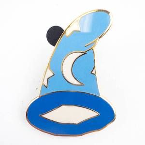 lot 218 image: Sorcerer Mickey Hat Pin - Walt Disney World Cast Exclusive