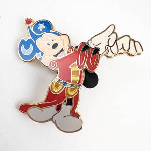 lot 221 image: Enamel Pin - Disney Goofy. Limited Edition of 1000.