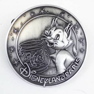 lot 267 image: Disneyland Paris Coin - Pluto Scene Limited Edition 121150