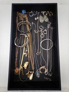 lot 73 image: Assorted Jewelry Lot - Necklaces, Bracelets, Rings & Earrings