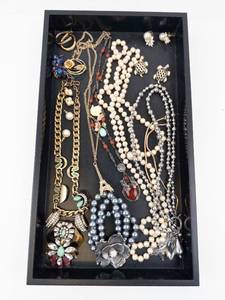 lot 117 image: Costume Jewelry Lot - Pearl & Bead Necklaces, Bracelets, Earrings, Eiffel Tower Pendant