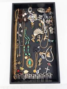 lot 127 image: Assorted Costume Jewelry Lot - Necklaces, Bracelets, Pins, Brooches & Pearls