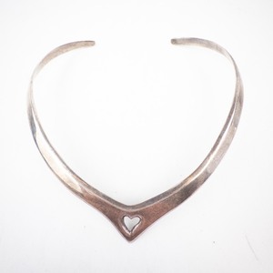 lot 252 image: TU-85 Taxco Mexico Sterling Silver Heart Necklace