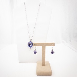 lot 253 image: SWAROVSKI Rhodium-Plated Purple Pendant Necklace & Earrings Set