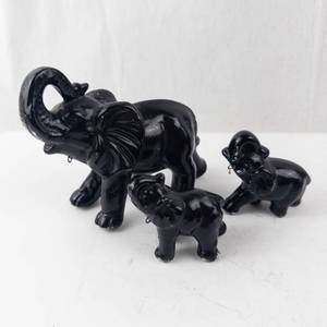 Elephant Family Figurines - Black Resin Sculptures, Set of 3