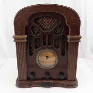 Thomas Collectors Edition Radio 1934 - Vintage Wooden Tabletop Radio