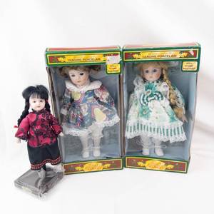 Soft Expressions Holiday Classics Porcelain Dolls (Lot of 3)