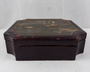 Antique Japanese Makie Lacquer Jewelry Box - Hand-Painted Landscape Scene