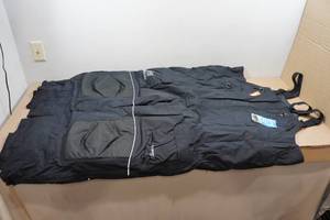 lot 24 image: Clam Icearmor Bibs with Motion Float - 5XL