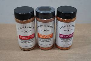 lot 40 image: 3 R Butts R Smokin Seasonings