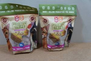 lot 47 image: 2 Boss DogCat Probites Freeze Dried Raw Pork Treats with Tripe
