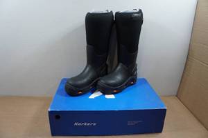 lot 56 image: Korkers Mens Neo Arctic Rubber Boots - Size 8
