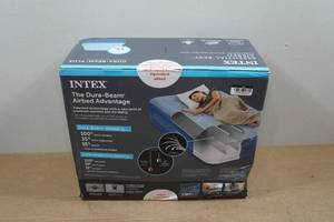 lot 59 image: Intex 14 Air Mattress - Twin
