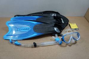 lot 63 image: Cressi Adult Rondine Palau Fin Snorkel Set - Fin Size LXL