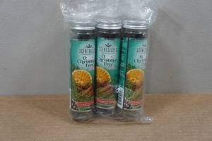 lot 144 image: 3 Scenticles Ornaments - O Christmas Tree