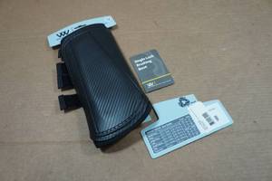 lot 150 image: Woof Wear Single Lock Brushing Boot - Medium