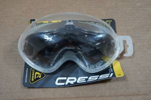 lot 158 image: Cressi Skylight Goggles