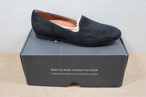 lot 169 image: Vionic Womens Willa Flats - Size 9.5