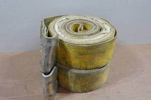 lot 203 image: 3 Flat Hook Straps - 30