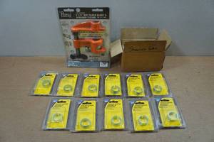 lot 224 image: Bench Clamp, Bushings and Show Case Locks