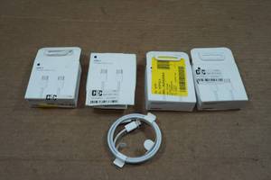 lot 233 image: 5 USB-C to USB-C Charging Cables