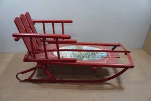 lot 251 image: Decorative Christmas Sled