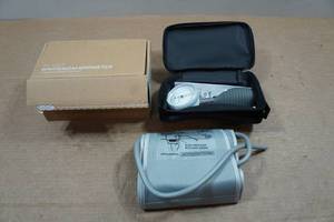 lot 262 image: Balance Sphygmomanometer