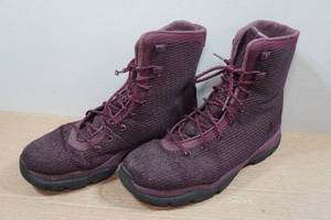 lot 273 image: Nike Air Jordan Waterproof Boots - Size 11