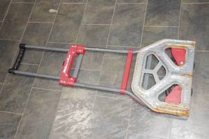 lot 290 image: Milwaukee Folding Hand Cart