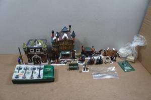 lot 302 image: Department 56 Heritage Village Collection Pieces