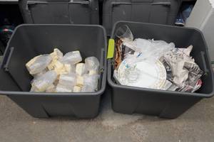 lot 306 image: Assorted Glassware