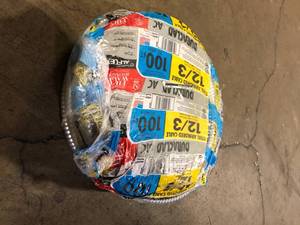 lot 18 image: 100 ft. 123 600-Volt Duraclad type BXAC SA Light-Weight Steel Armored Cable Coil by Southwire Customer Returns See Pictures