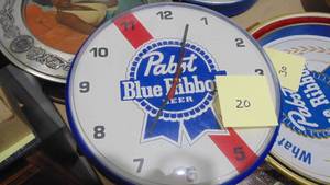lot 20 image: PBR Plastic Rd Battery Clock, 12 Rd