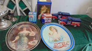 lot 45 image: Lot of Pepsi items, Tin, 2-Cars, S&P and 2 Trays