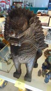 lot 129 image: 21 Foo Dog Guardian Lion Sculpture