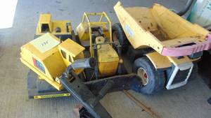 lot 135 image: Tonka Construction Toys