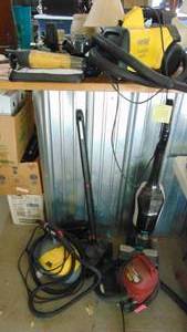 lot 151 image: Selection of Various Vacuums